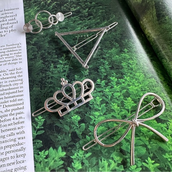 Brandy Melville Accessories - FREE W/ Purchase Silver Hair Clips Bundle Set - Bow / Crown / Triangle / Circles